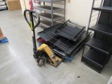 CAT PALLET JACK