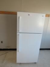 SUMMIT REFRIGERATOR