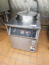 BKI BLF FRYER WITH GREASE FILTER