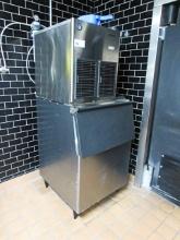 HOSHIZAKI F801-MAJ ICE MACHINE 750LB AIR COOLED FLAKER