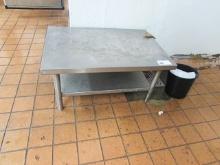 24IN X 36IN STAINLESS STEEL GRINDER TABLE