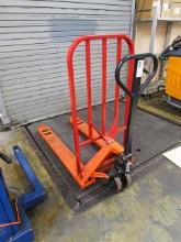MANUAL PALLET JACK