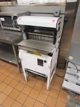OLIVER 777 BREAD SLICER