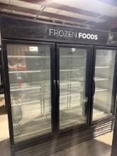 TRUE GDM-72F-HC-TSL01 SELF-CONTAINED 3-DOOR FREEZER