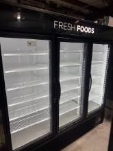 TRUE GDM-72-HC-TSL01 SELF-CONTAINED 3-DOOR COOLER