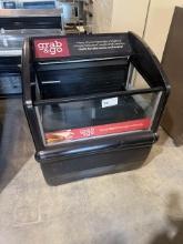 36-INCH MTL COOL SELF-CONTAINED GRAB N GO COOLER OASIS-36