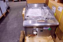 NEW CECILWARE PRO GCP15 15IN. GAS FLAT GRILL