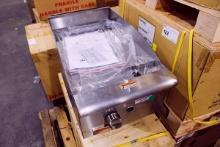 NEW CECILWARE PRO GCP15 15IN. GAS FLAT GRILL