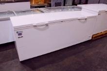 NEW FLOOR MODEL DISPLAY EXCELLENCE BD-27 SELF CONTAINED 91IN. 2-LID CHEST FREEZER