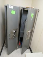 MEILINK 2-DOOR SAFE WITH COMBINATION