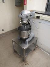 HOBART 20-QUART MIXER W/BOWL, WHIP, STAND