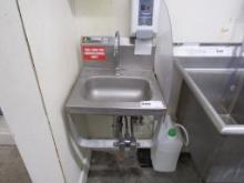 STAINLESS STEEL HAND SINK