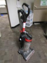 BISSELL VACUUM