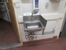 STAINLESS STEEL HAND SINK