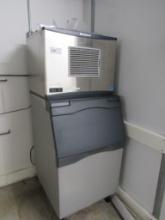 SCOTSMAN PRODIGY SELF-CONTAINED ICE FLAKER WITH BIN C0330MA-1D