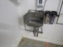 STAINLESS STEEL HAND SINK