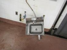 STAINLESS STEEL HAND SINK