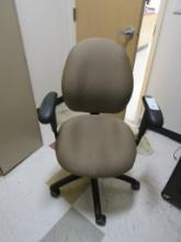 OFFICE CHAIR