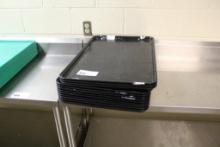BLACK PLASTIC TRAYS