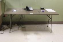 6FT FOLDING LEG BANQUET TABLE