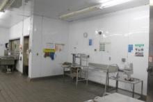APPROXIMATELY 44FT X 20FT MISC. WALK IN MEAT PREP PANELS