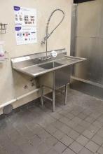 1 COMPARTMENT STAINLESS STEEL SINK W/ DOUBLE DRAINBOARDS 53IN