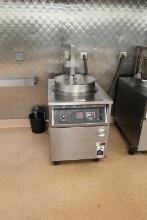 BKI BLF AUTO LIFT FRYER W/ FILTER
