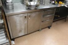 STAINLESS STEEL WORKTOP COUNTER ON CASTERS W/ DRAWERS 5FT X 30IN