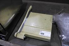 BOSTON PAPER CUTTER