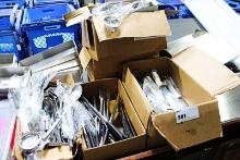 1 LOT - MISC. NEW AND USED KITCHEN UTENSILS