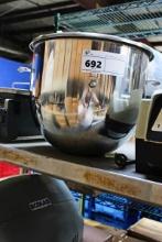 HOBART A-200-20 20-QUART STAINLESS STEEL MIXER BOWL