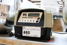 VITA-MIX T&G2 BLENDING STATION BLENDER - BASE ONLY