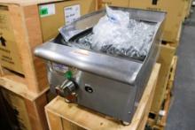 NEW CECILWARE PRO CCP15 15IN. GAS CHAR GRILL