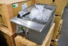 NEW CECILWARE PRO CCP15 15IN. GAS CHAR GRILL