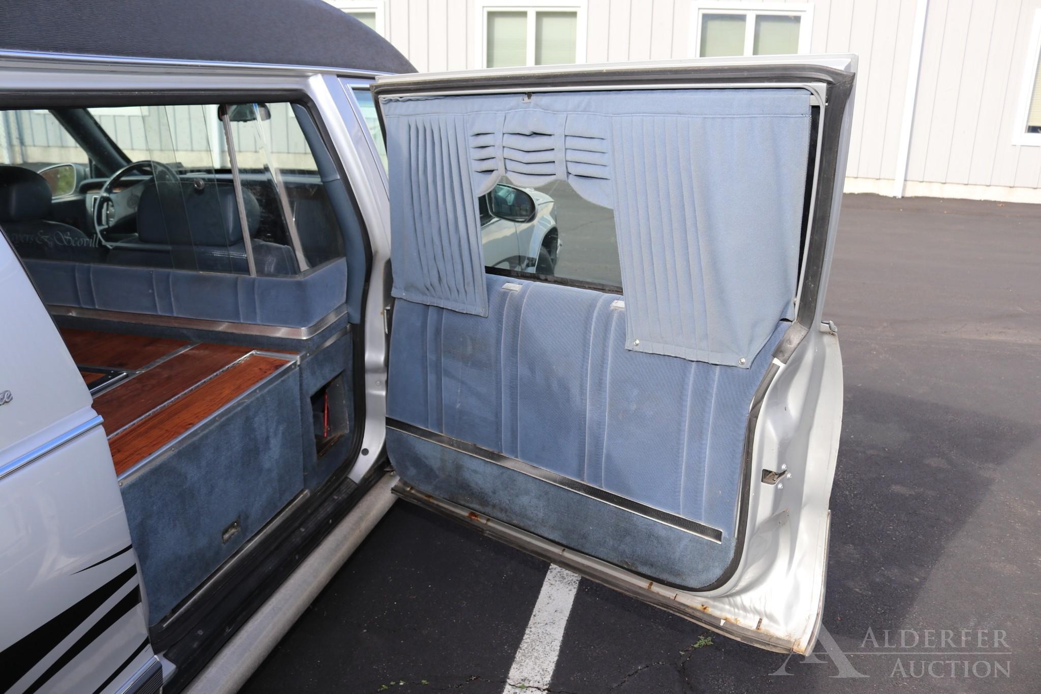 1995 Cadillac DeVille Hearse