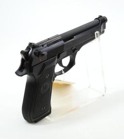 Beretta 92FS Semi Automatic Pistol