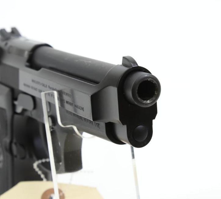 Beretta 92FS Semi Automatic Pistol