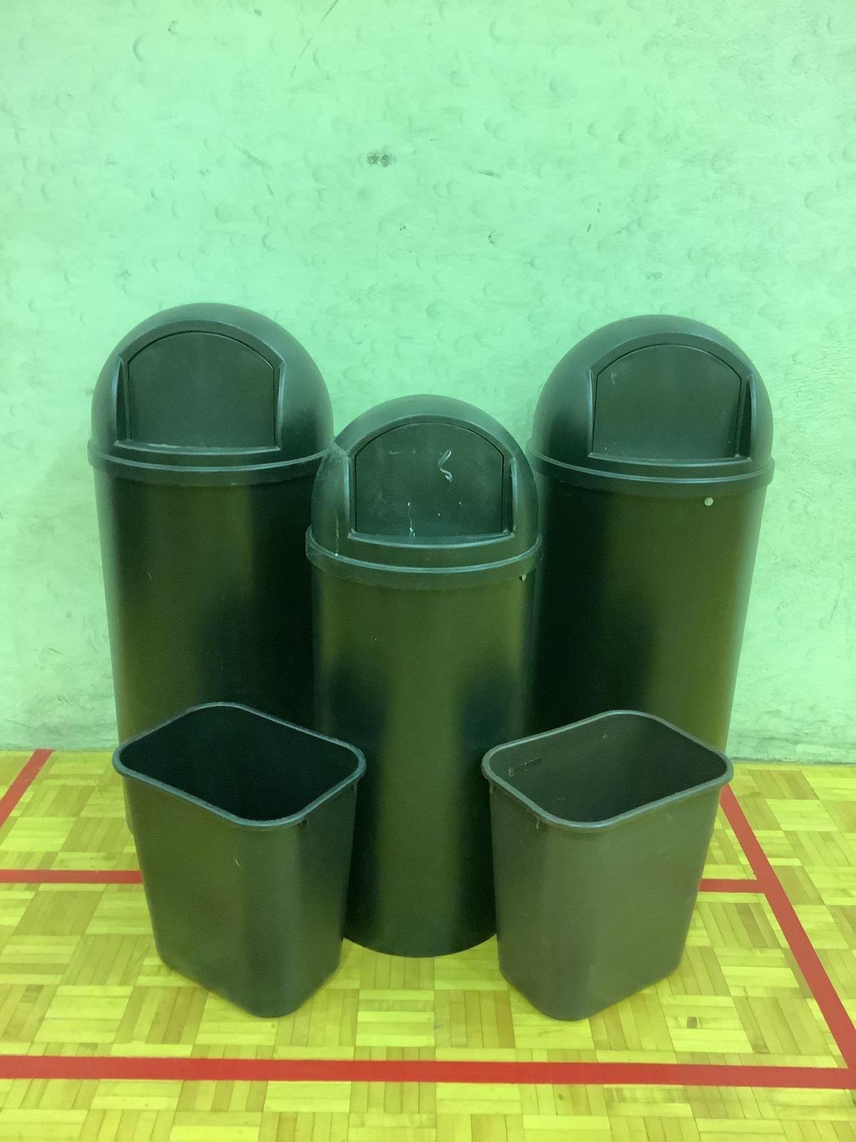 Rubbermaid Trash Cans