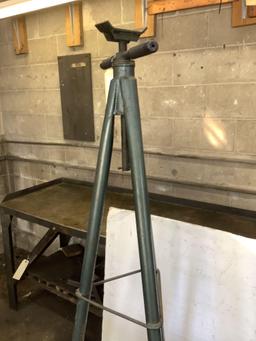 Tripod Screw Jack