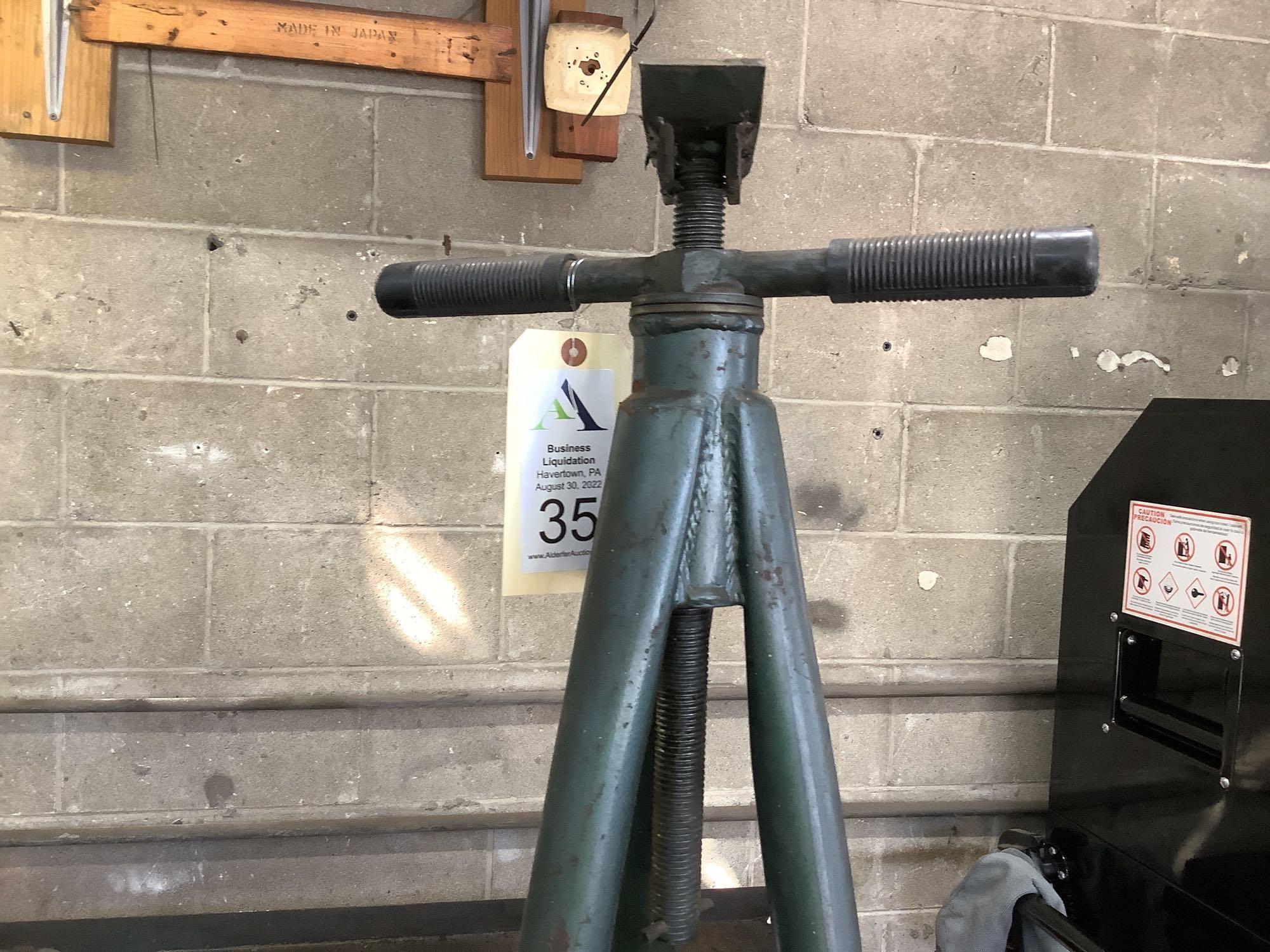 Tripod Screw Jack