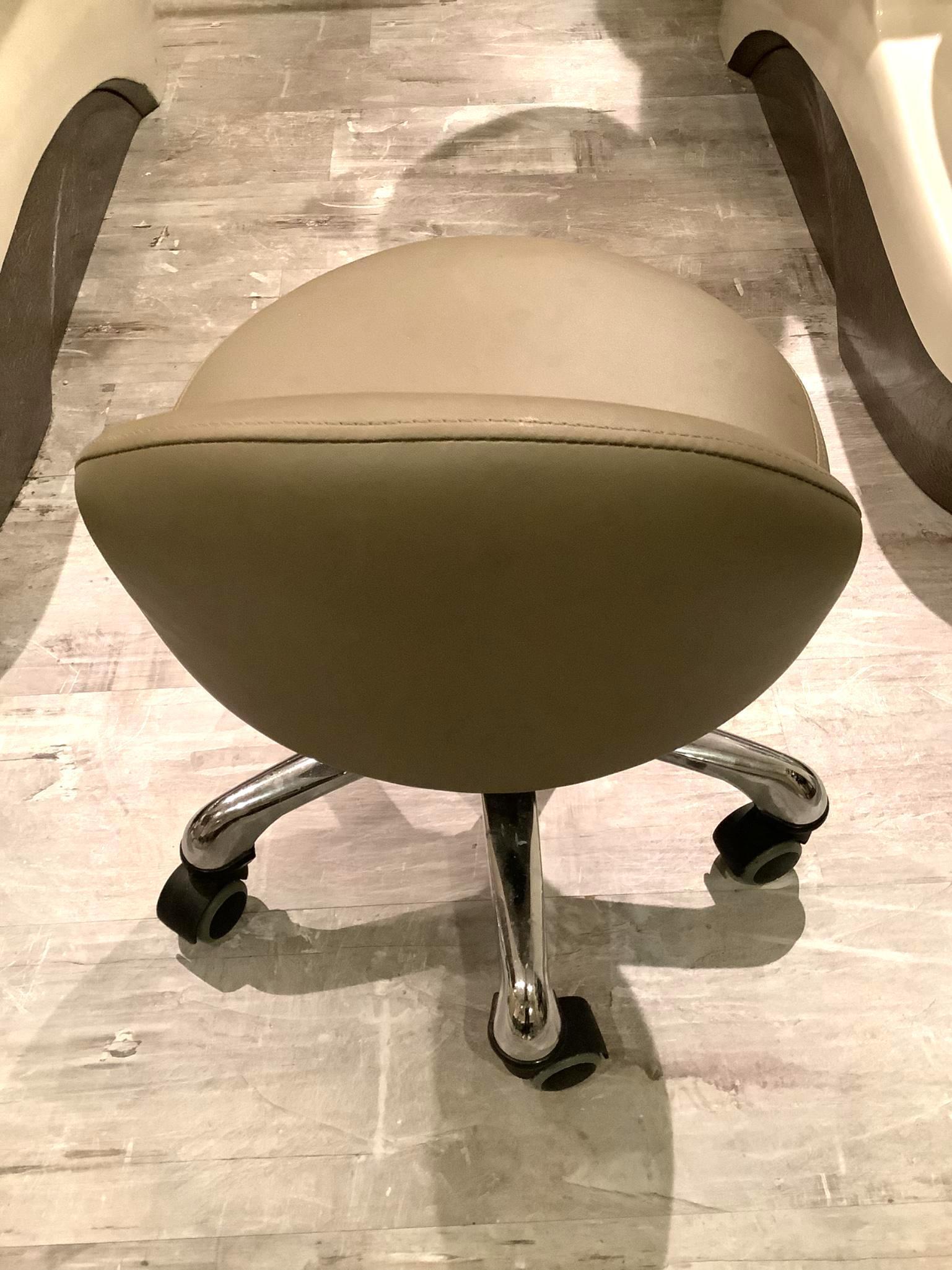 Contego Pedicure Station