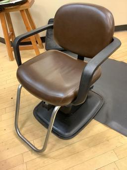 Takara Styling Chair