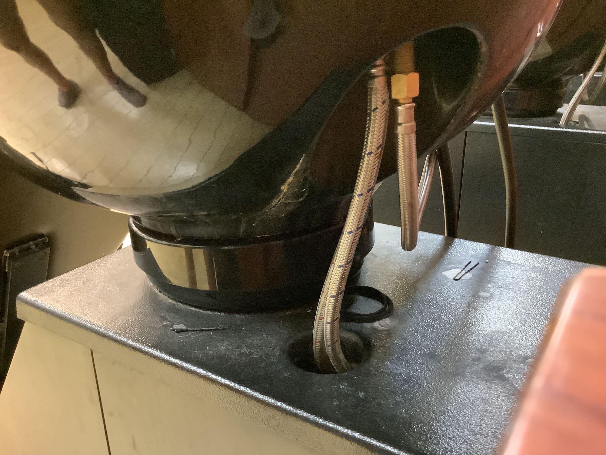 Shampoo Station