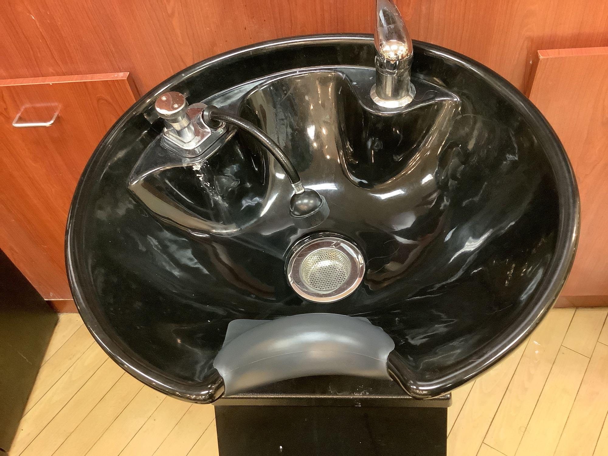Shampoo Station