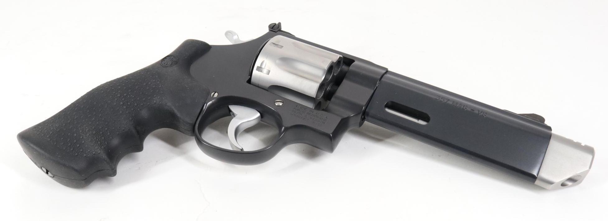 Smith & Wesson Model 627-5 Performance Center Double Action Revolver