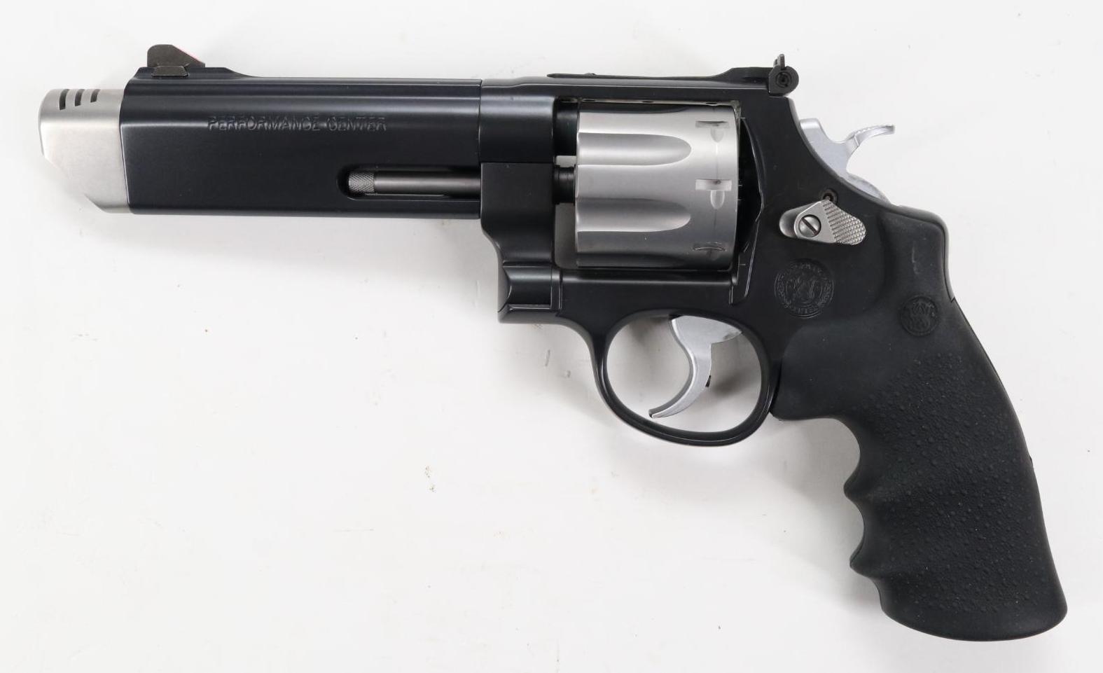 Smith & Wesson Model 627-5 Performance Center Double Action Revolver