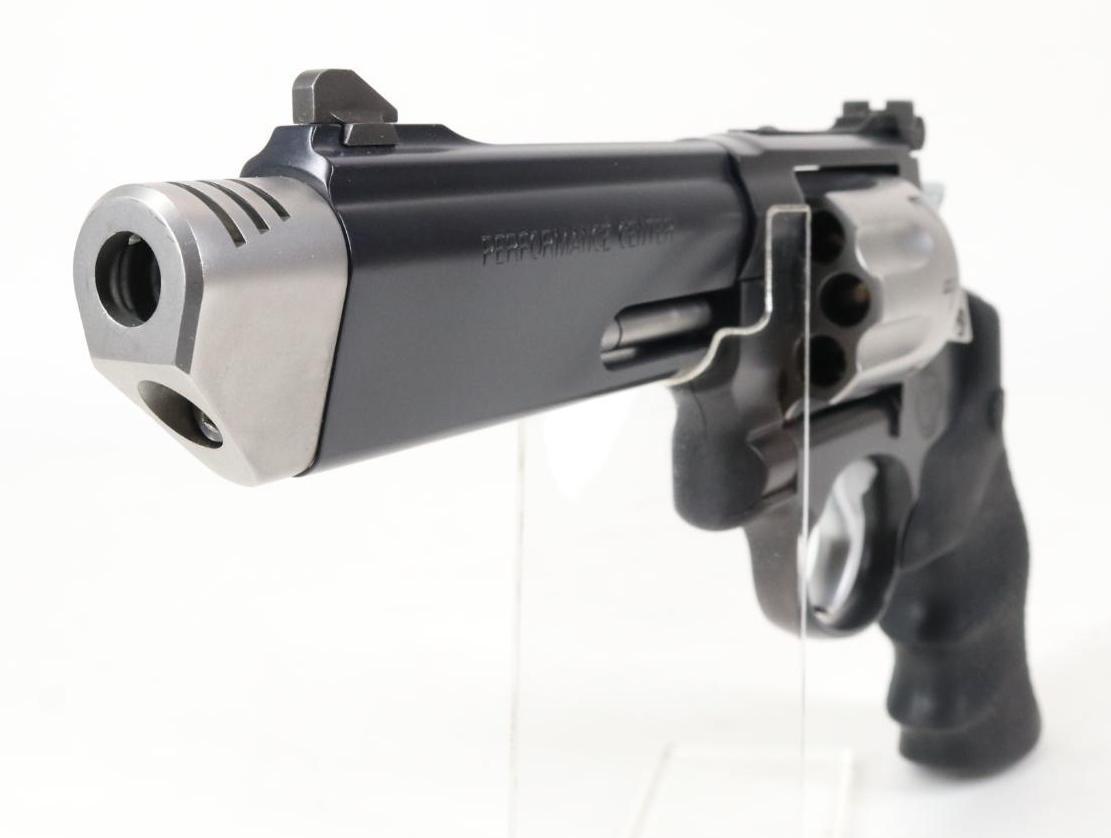 Smith & Wesson Model 627-5 Performance Center Double Action Revolver