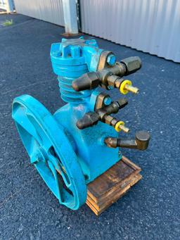 Single Cylinder Air Compressor.
