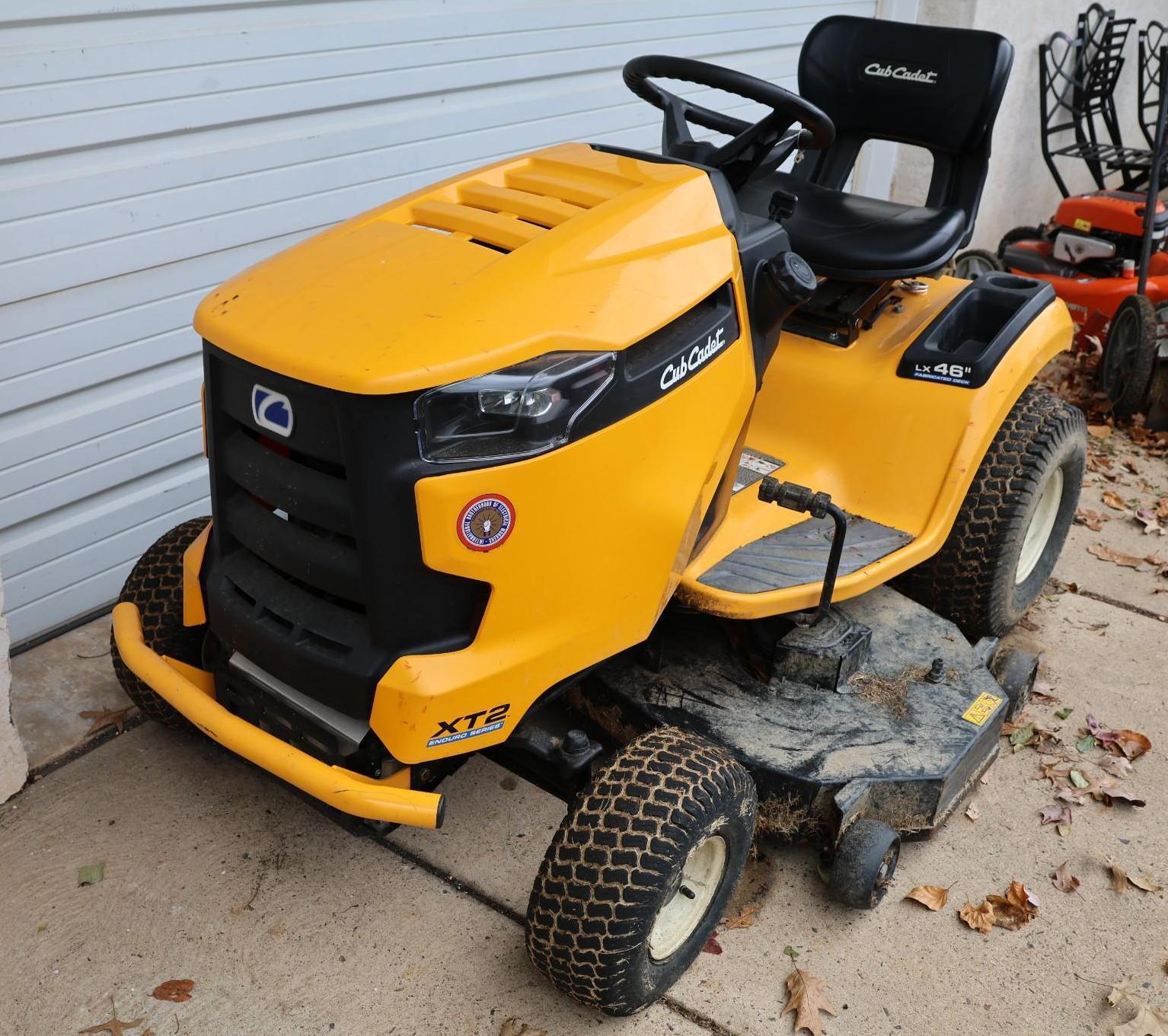 Cub Cadet XT2 Riding Mower