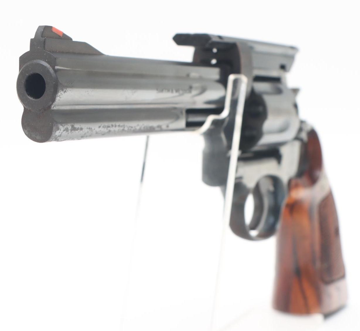 Smith & Wesson 586-2 Double Action Revolver